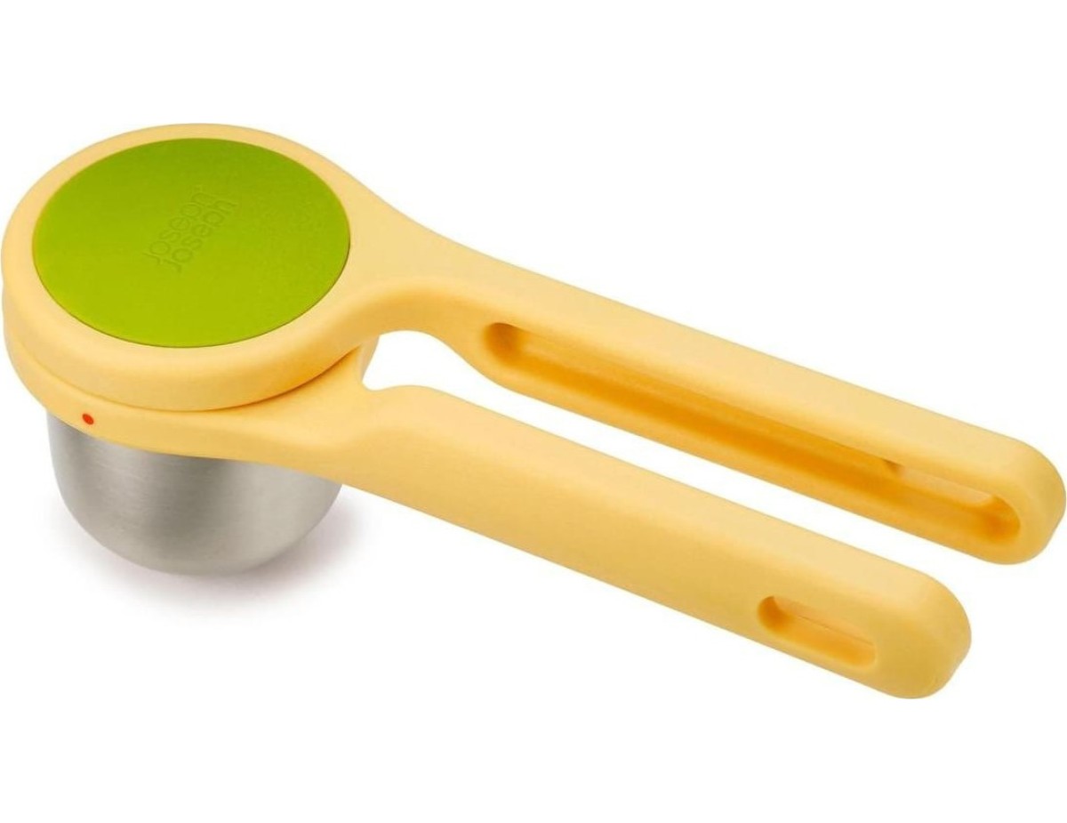 Joseph Joseph Helix Yellow Citrus Juicer
