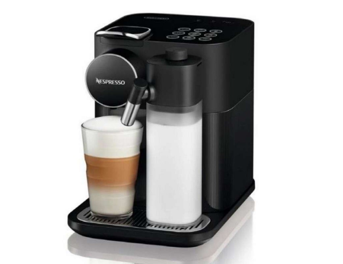 Nespresso Gran Lattissima EN 640.B by Delonghi, black