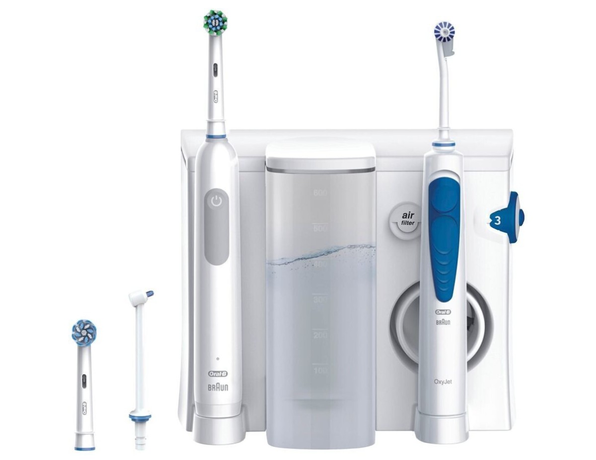 Oral-B Center OxyJet Oral Irrigator + Oral-B Pro 1