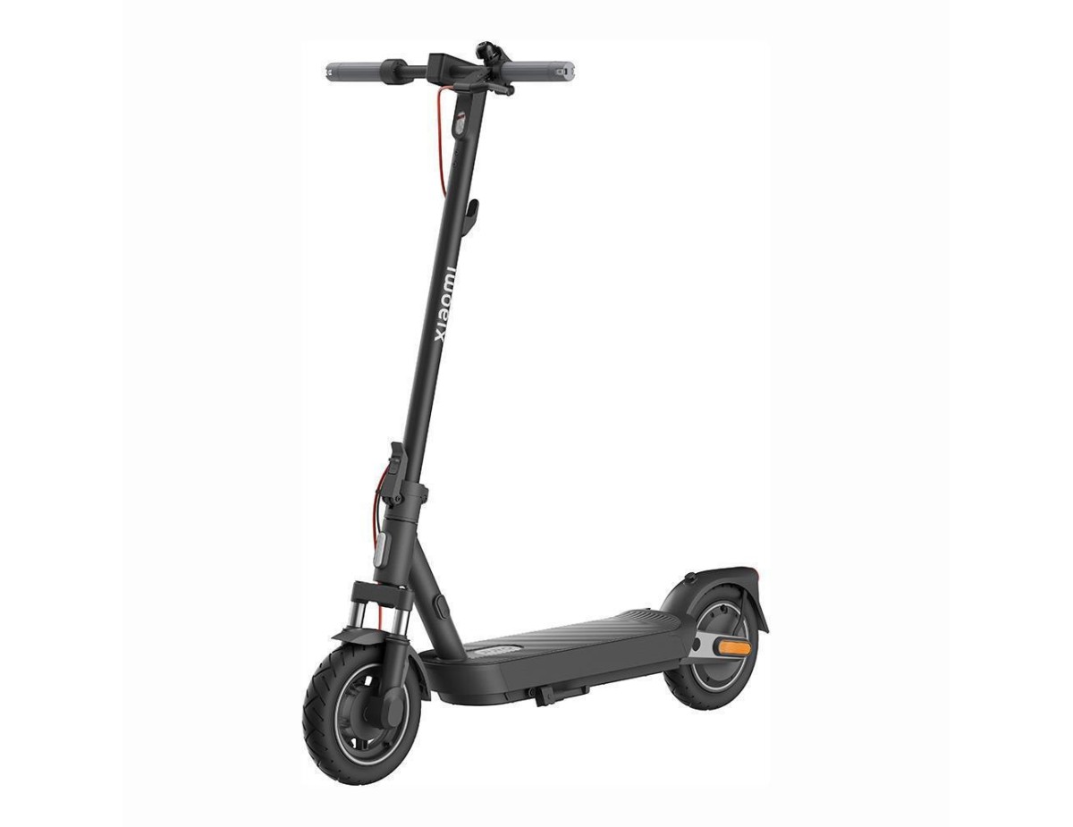 Xiaomi Scooter 5 Pro Ηλεκτρικό Πατίνι με 25km/h Max Ταχύτητα και 60km Αυτονομία σε Μαύρο Χρώμα