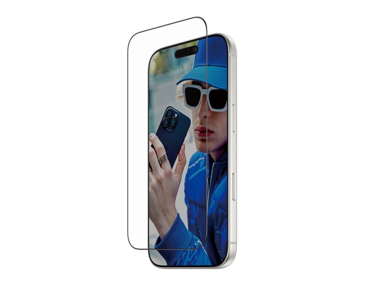 PanzerGlass iP 17 Pro UWF Fastfit with Black Frame PanzerGlass iP 17 Pro UWF Fastfit with Black Frame