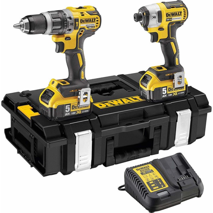 DeWalt DCK266P2T-QW Cordless Tool Kit