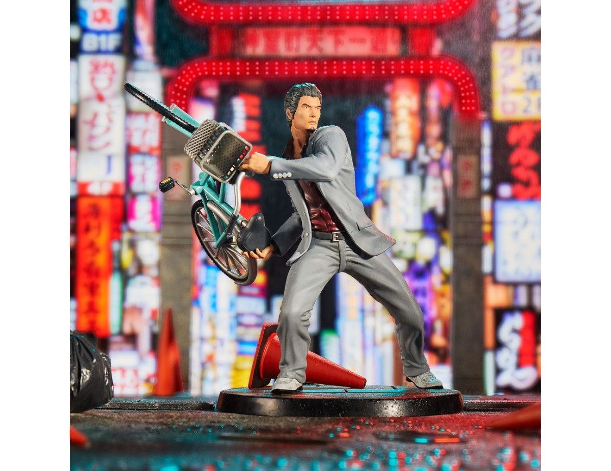 Numskull Yakuza - Kazuma Kiryu PVC Statue (25cm) (NS3421)