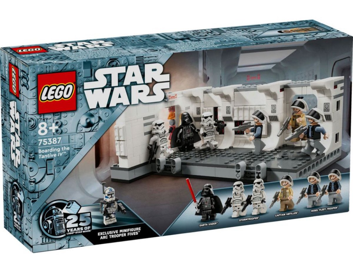 LEGO® Disney Star Wars™: Boarding the Tantive IV™ (75387)