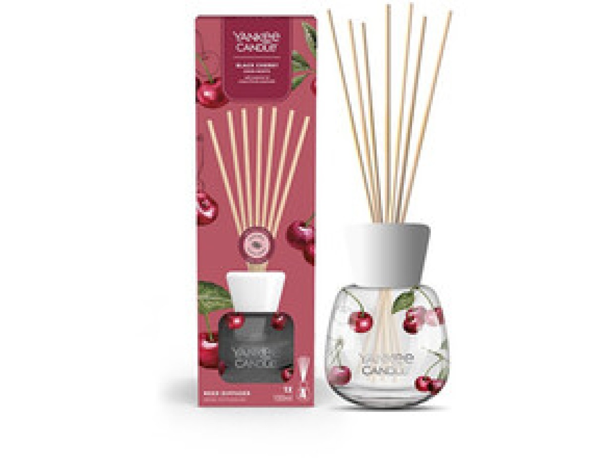 Yankee Candle-Signature Black Cherry Reed Diffuser (ripe cherry)-100ml Yankee Candle-Signature Black Cherry Reed Diffuser (ripe cherry)-100ml