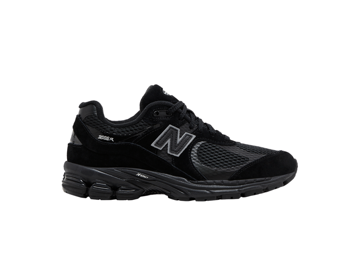 New Balance 2002R Mesh Black Metallic New Balance 2002R Mesh Black Metallic
