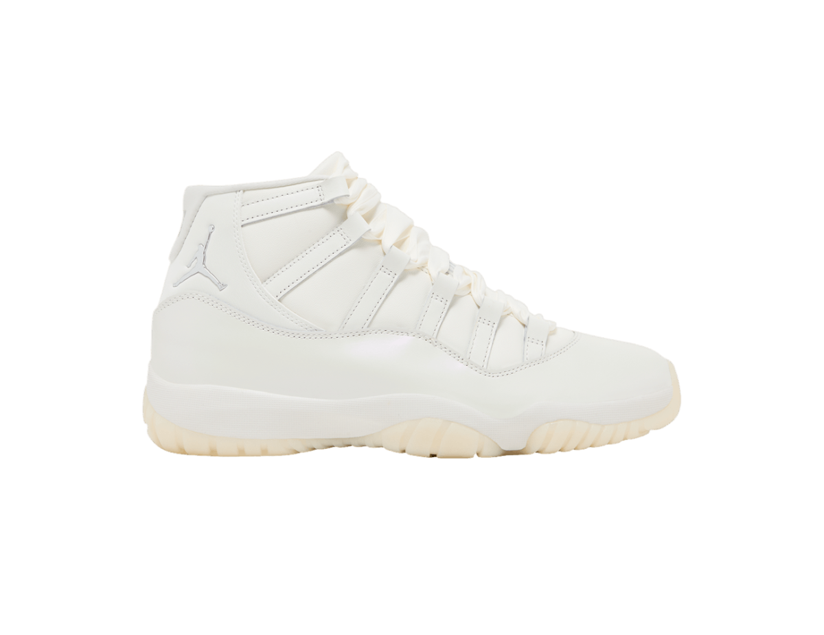 Jordan 11 Retro Pearl (Women's) Jordan 11 Retro Pearl (Women's)