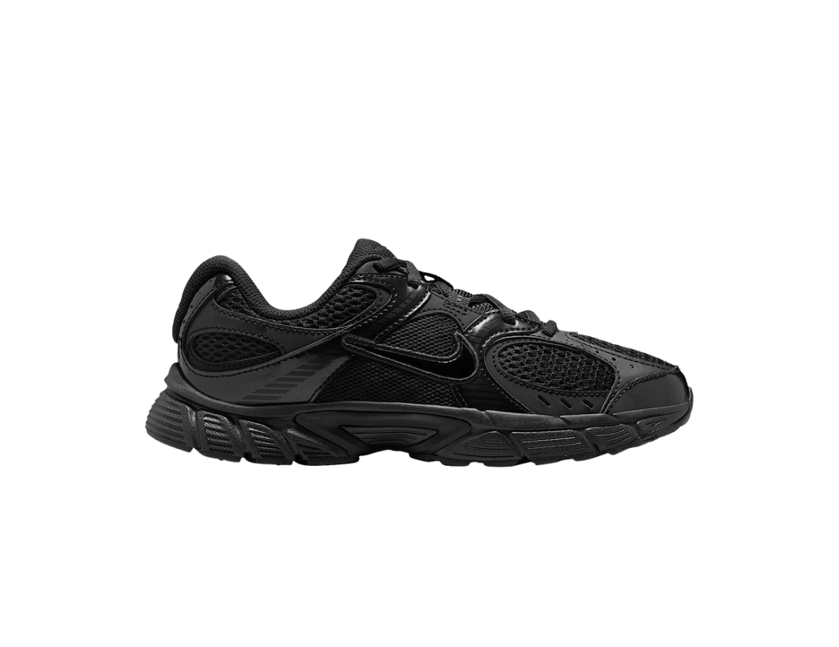 Nike V5 RNR GS 'Triple Black' Nike V5 RNR GS 'Triple Black'