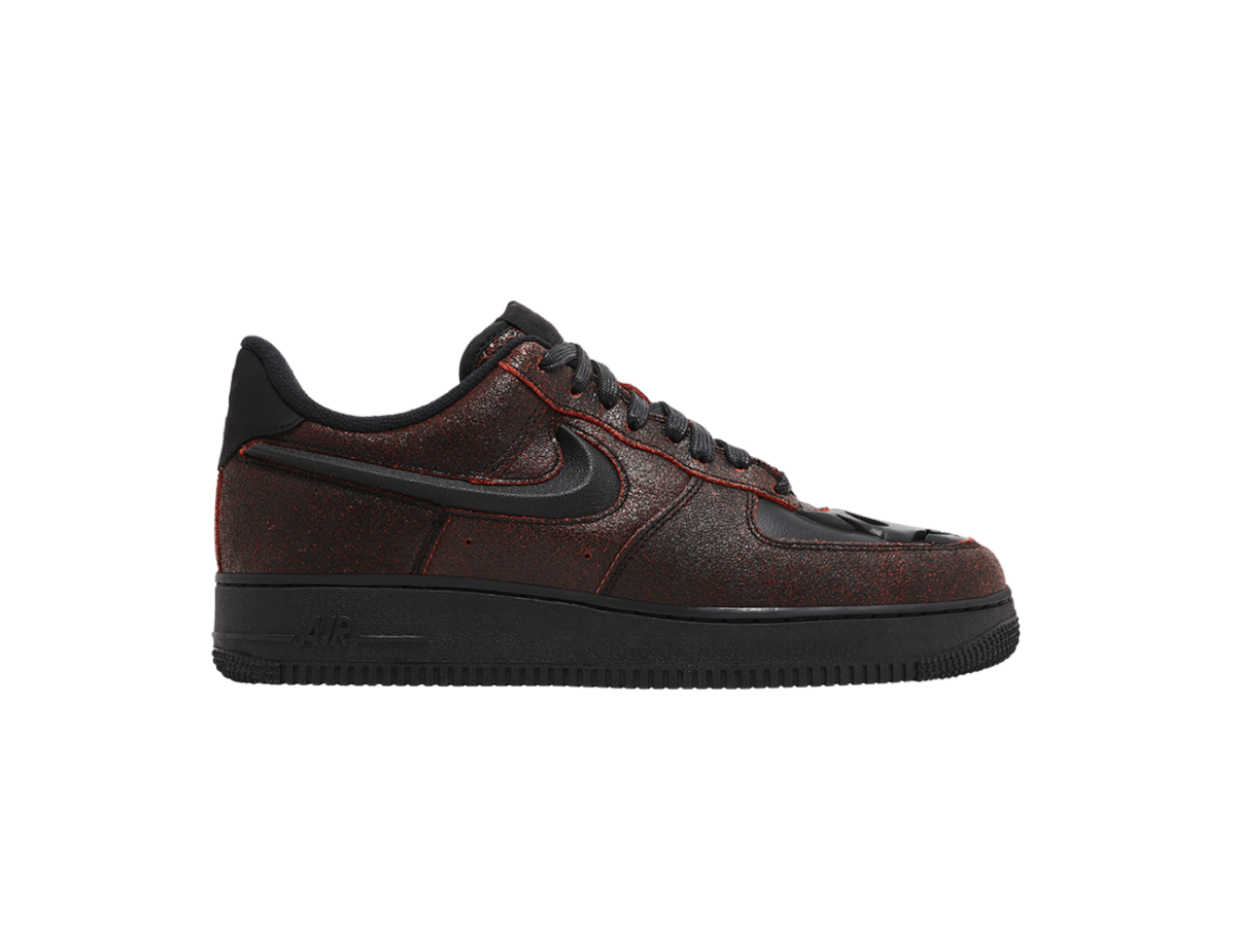 Nike Air Force 1 Low Retro QS Halloween Skull