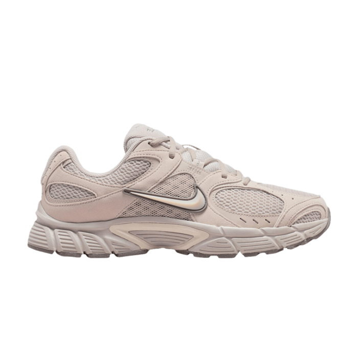 Nike V5 RNR 'Moon Particle Light Brown'