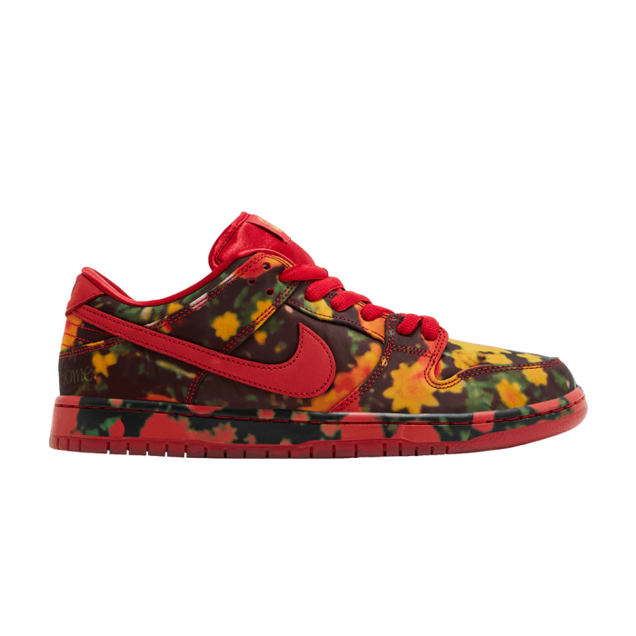Nike SB Dunk Low The Wizard of Oz Poppy Field Nike SB Dunk Low The Wizard of Oz Poppy Field