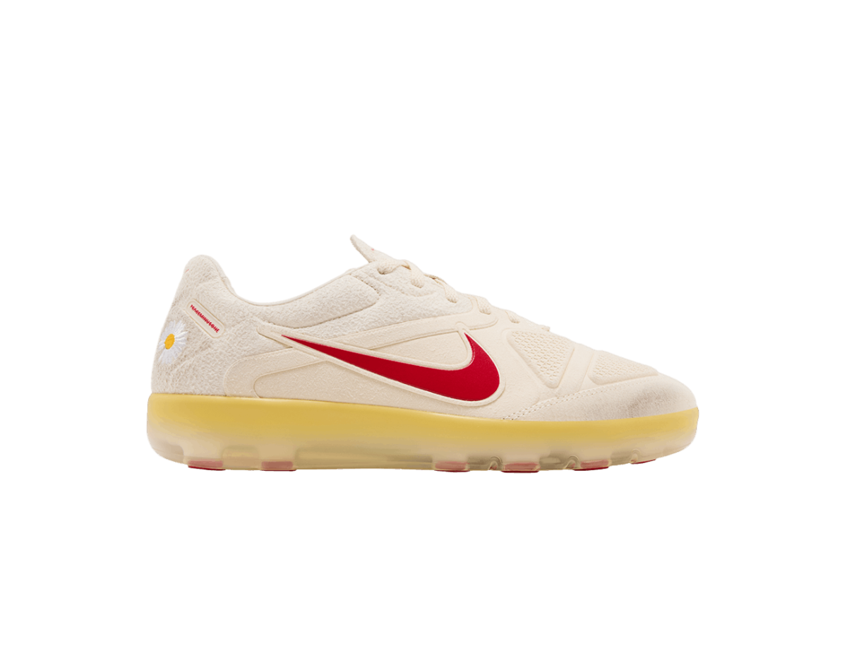 Nike Cryoshot CTR360 Maestri II G-Dragon Peaceminusone Natural University Red Nike Cryoshot CTR360 Maestri II G-Dragon Peaceminusone Natural University Red