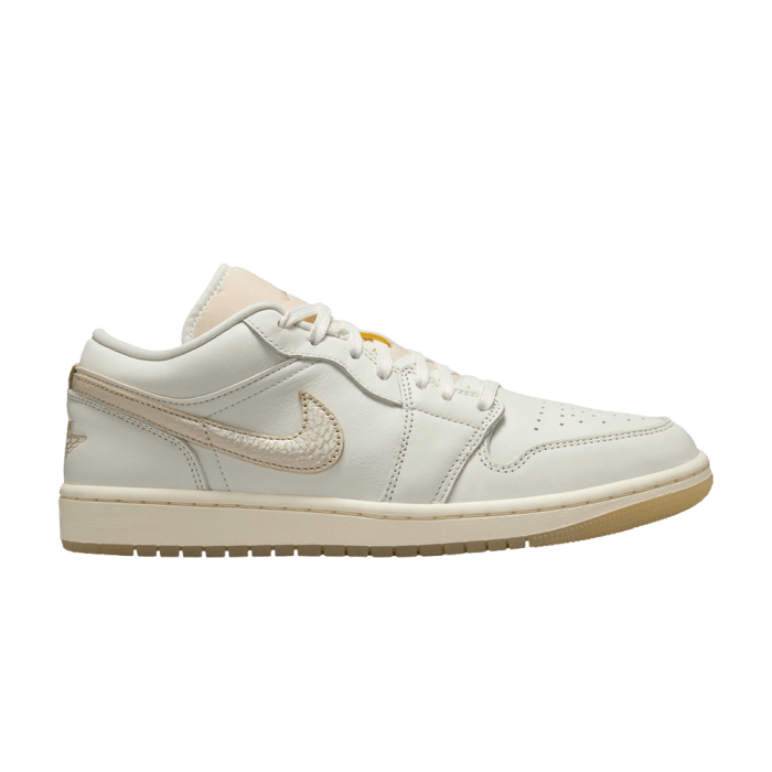 Jordan 1 Low SE Metallic Team Gold (Women's) Jordan 1 Low SE Metallic Team Gold (Women's)