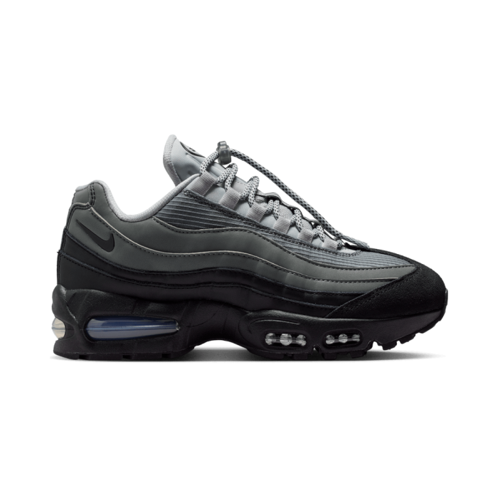 Nike Air Max 95 SE Black Light Smoke Grey Nike Air Max 95 SE Black Light Smoke Grey