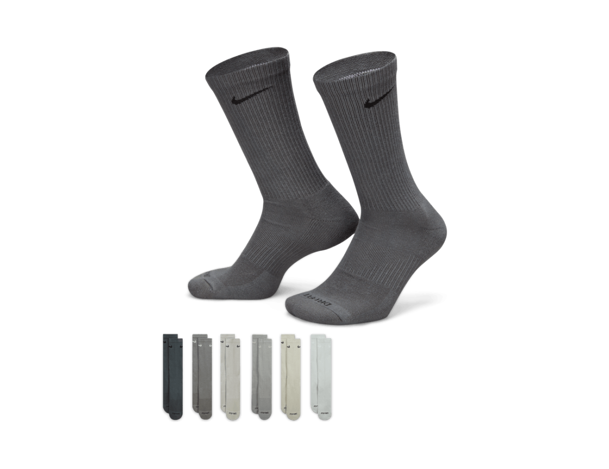 Nike Everyday Plus Cushioned Training Crew Socks 6-Pack Nike Everyday Plus Cushioned Training Crew Socks 6-Pack