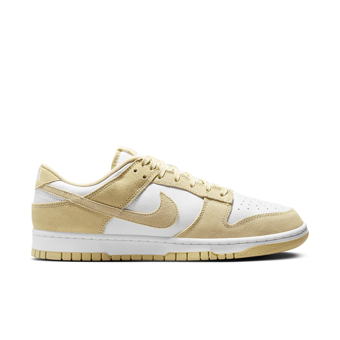 Nike Dunk Low SE Team Gold Suede Nike Dunk Low SE Team Gold Suede