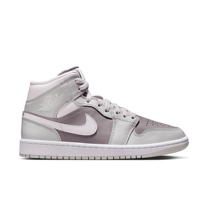 Jordan 1 Mid Photon Dust Atmosphere Grey (Women's) Jordan 1 Mid Photon Dust Atmosphere Grey (Women's)