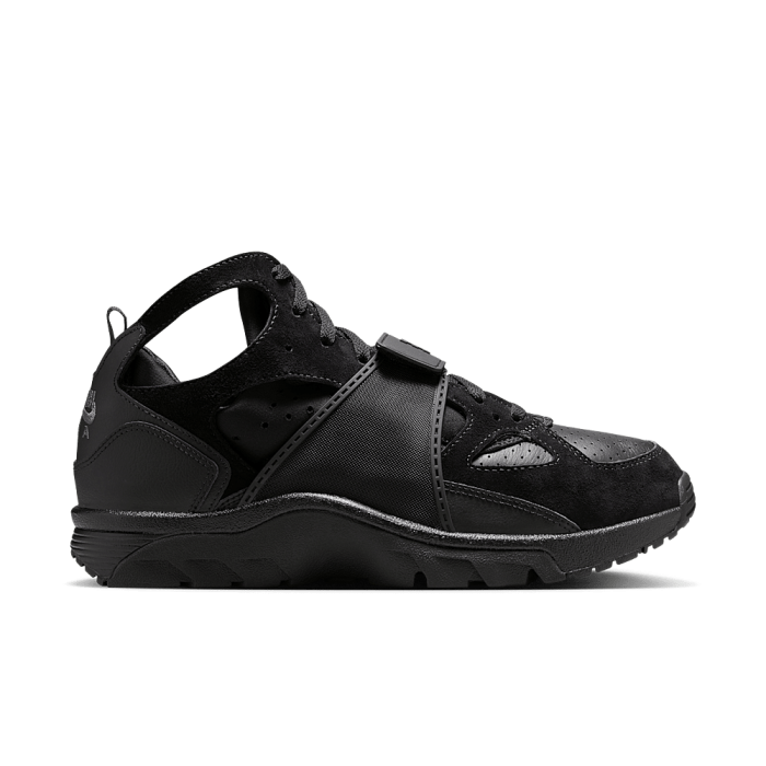 Nike Air Trainer Huarache Triple Black Nike Air Trainer Huarache Triple Black