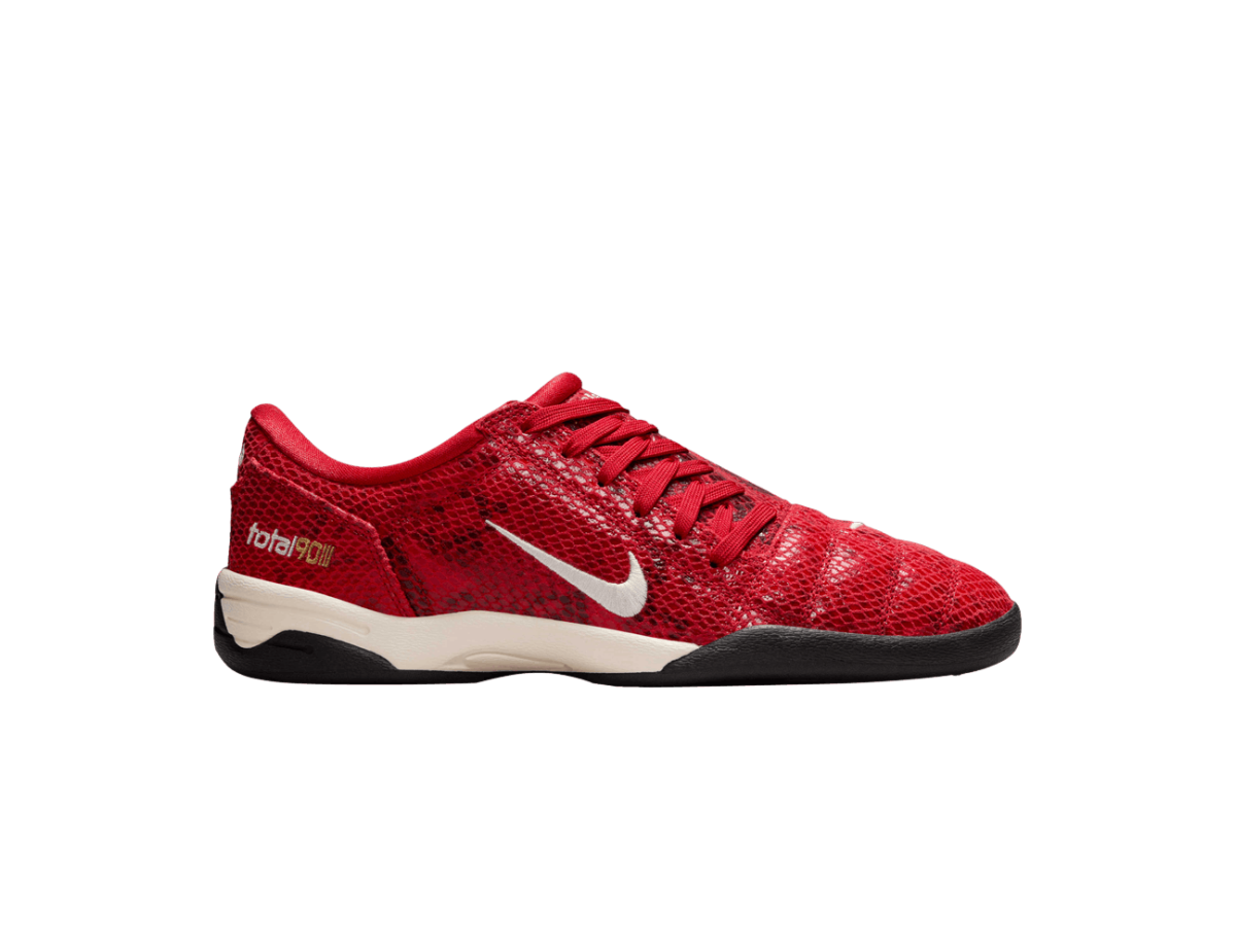 Nike Total 90 3 SE Fire Red Snakeskin (Women's) Nike Total 90 3 SE Fire Red Snakeskin (Women's)