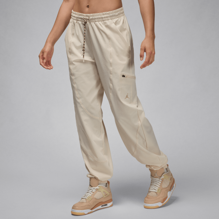 Jordan Sport Women's Tunnel Pants Legend Light Brown/Legend Medium Brown Jordan Sport Women's Tunnel Pants Legend Light Brown/Legend Medium Brown
