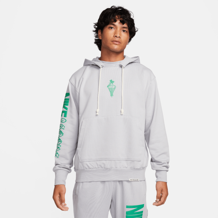 Nike Standard Issue Men's Dri-FIT Pullover Hoodie Wolf Grey/Stadium Green Nike Standard Issue Men's Dri-FIT Pullover Hoodie Wolf Grey/Stadium Green