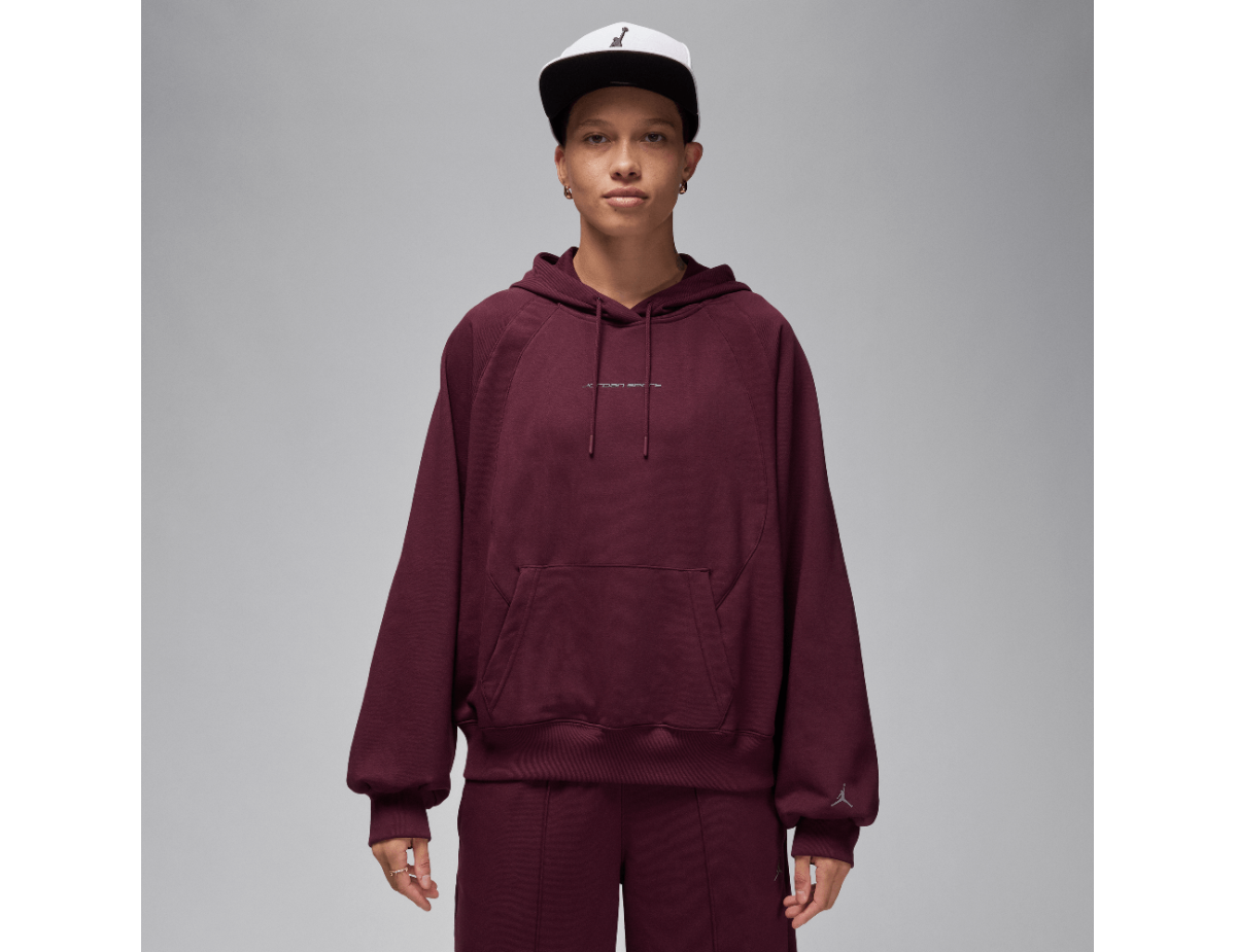 Jordan Sport Women's Graphic Fleece Hoodie Night Maroon/Stealth