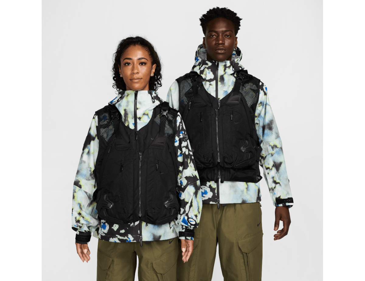 Nike x NOCTA Opal Tito Neeks Modular Vest Black Nike x NOCTA Opal Tito Neeks Modular Vest Black