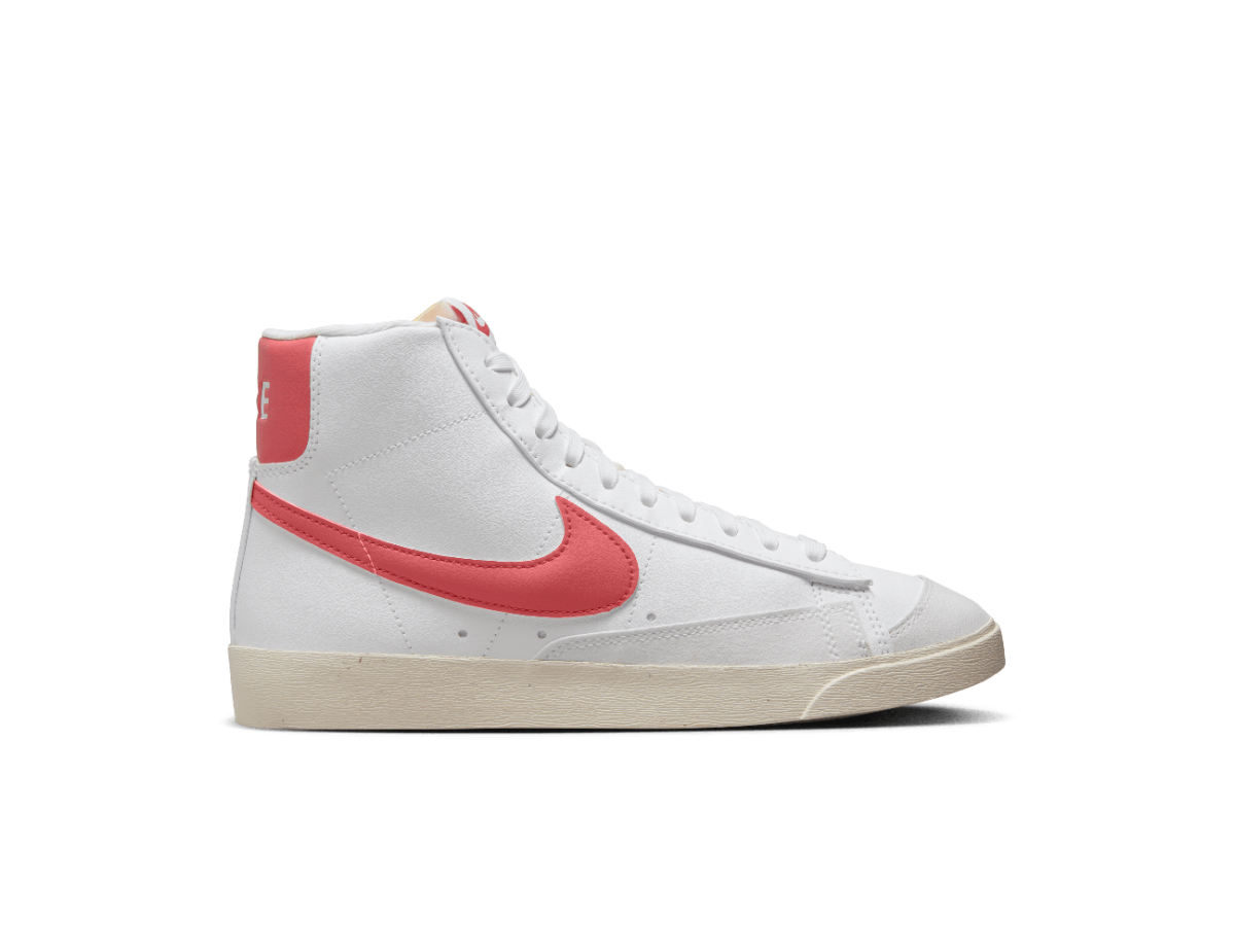 Nike Blazer Mid '77 Women's Shoes White/Red Stardust/Sail/Adobe