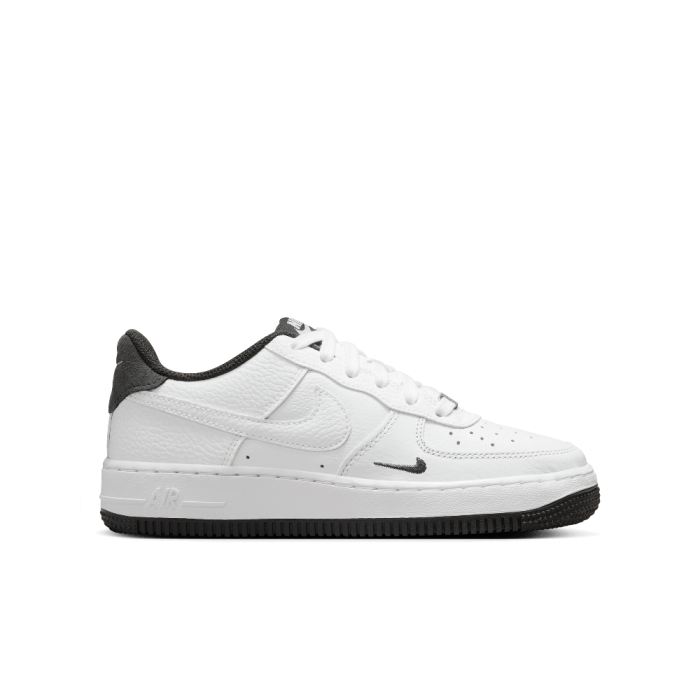 Nike Air Force 1 LV8 White Green (GS) Nike Air Force 1 LV8 White Green (GS)
