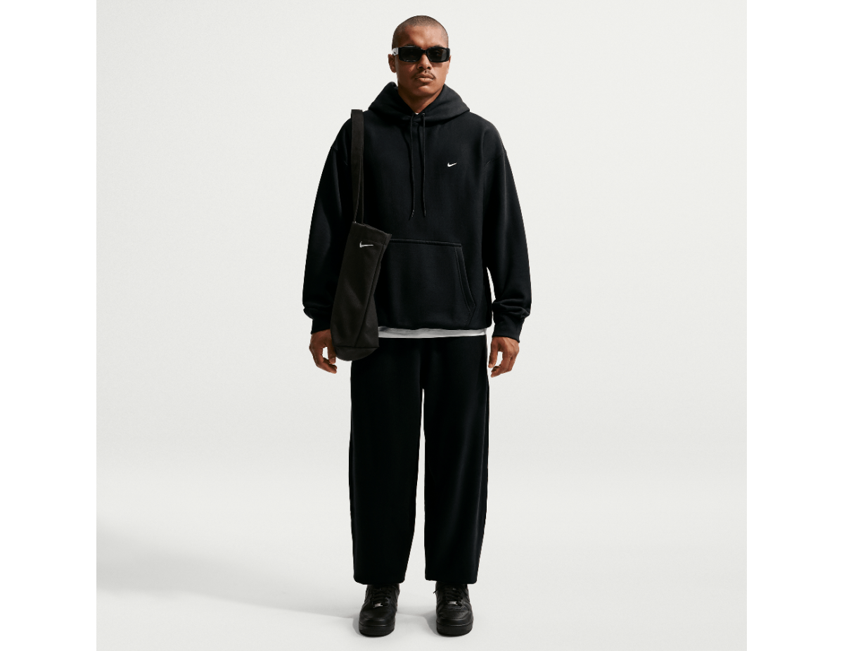 Nike Solo Swoosh Men's Pullover Hoodie Black/Black/White Nike Solo Swoosh Men's Pullover Hoodie Black/Black/White